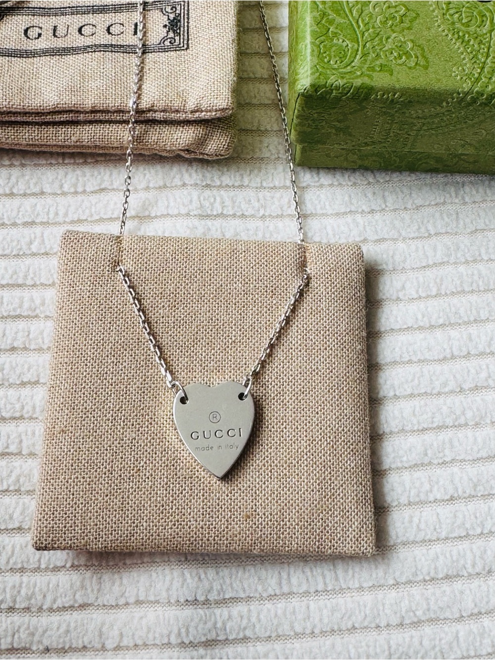 Gucci StSilver Heart Pendant Necklace - Women's Jewelry - Picture 7 of 8